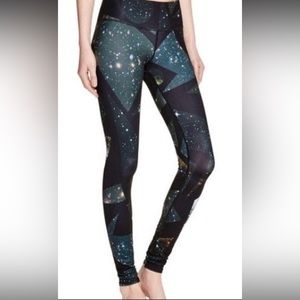 Alo Yoga - Vapor Space Print Galaxy Legging